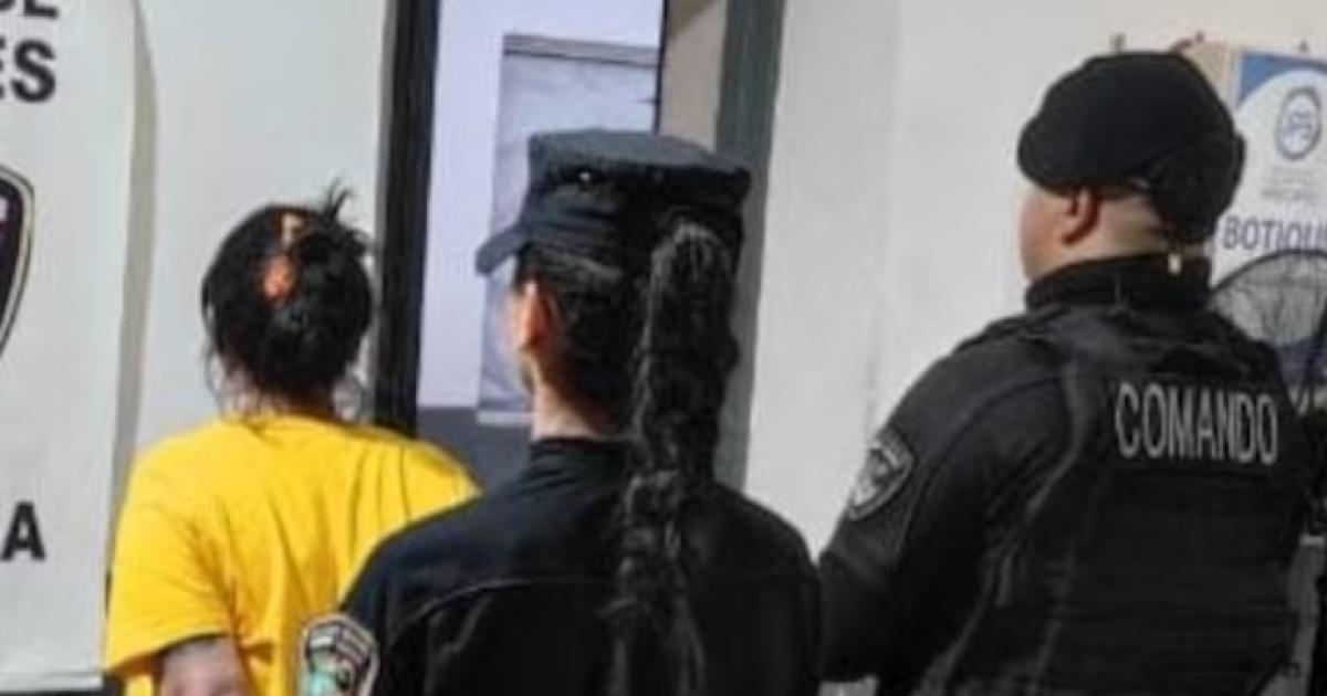 Brutal pelea- una mujer le mordioacute un dedo a otra y le arrancoacute una falange