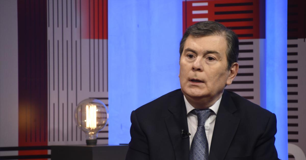 Zamora agradecioacute a la gente habloacute de la transicioacuten y de preservar el equilibrio fiscal