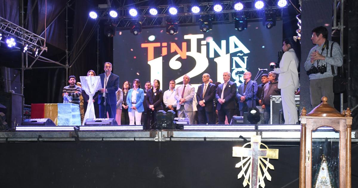 Autoridades de la Provincia participaron del acto por el 121deg aniversario de Tintina