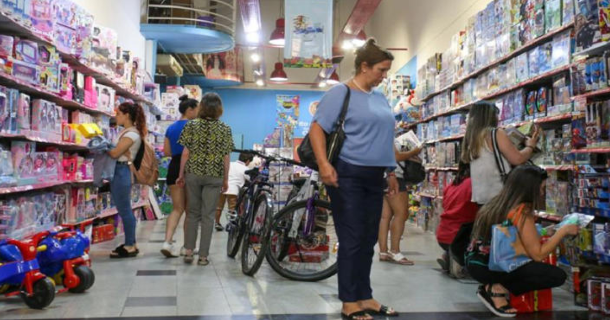 El Gobierno redujo a 20-en-porciento- los aranceles de importacioacuten para juguetes