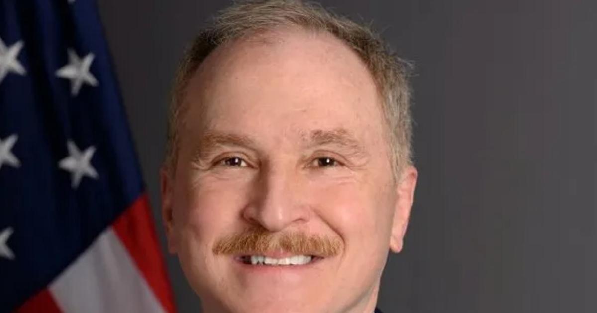 Llegoacute a Buenos Aires Peter Lamelas el nuevo embajador de Estados Unidos en la Argentina