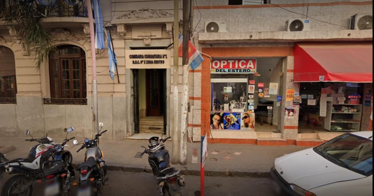 Mujer acusoacute a una docente de saltar los muros de su casa para acostarse con su marido