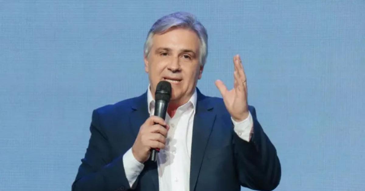 Martiacuten Llaryora gobernador de Coacuterdoba- Saludo al Lic Gustavo Ick y felicito a EL LIBERAL