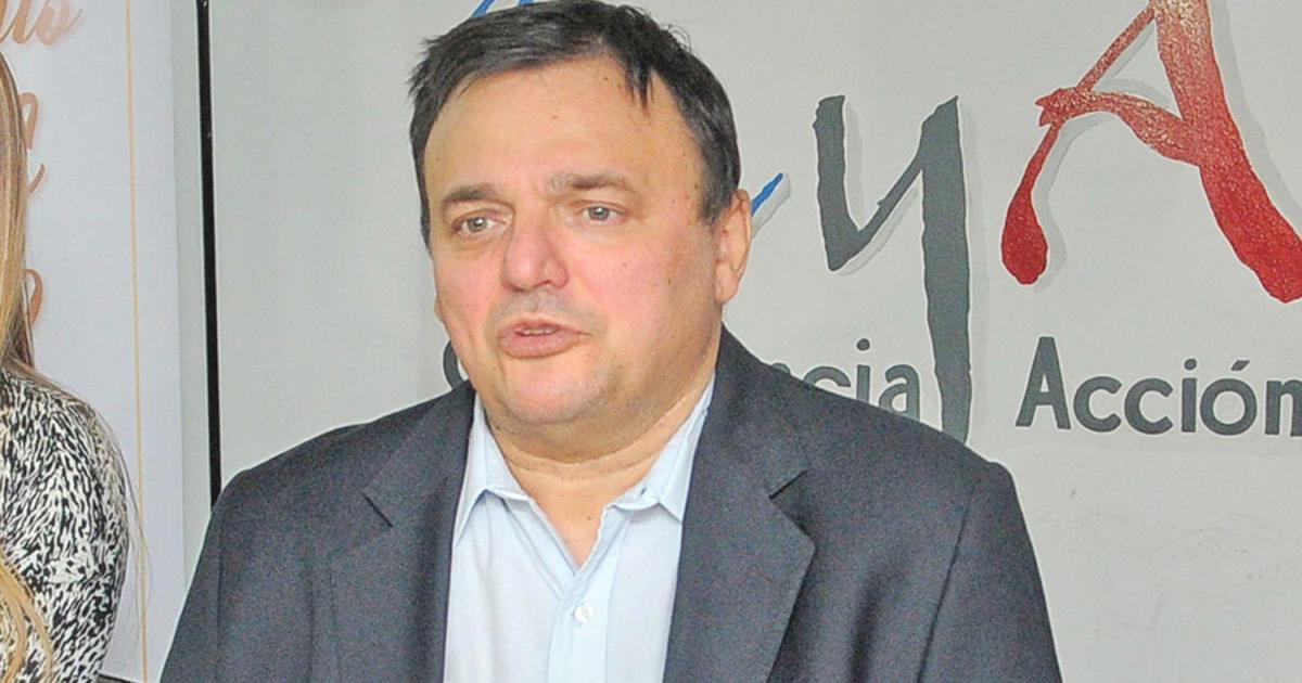 Atilio Chara ministro de Economiacutea- EL LIBERAL nos acompantildea cada mantildeana