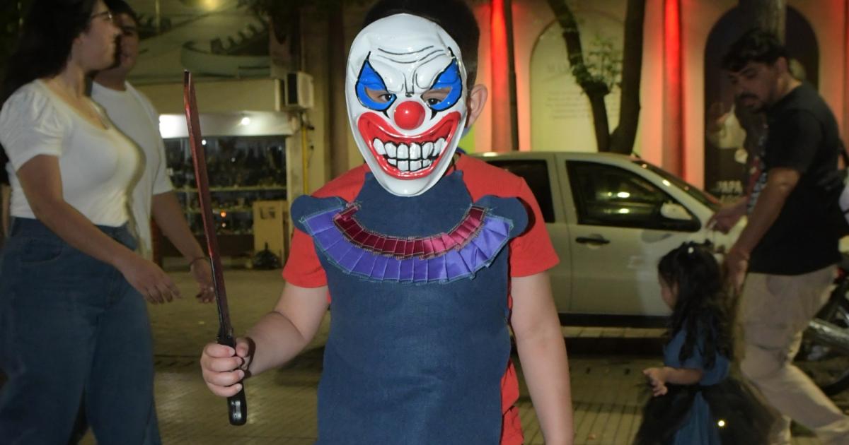 HALLOWEEN EN EL CENTRO DE LA CIUDAD