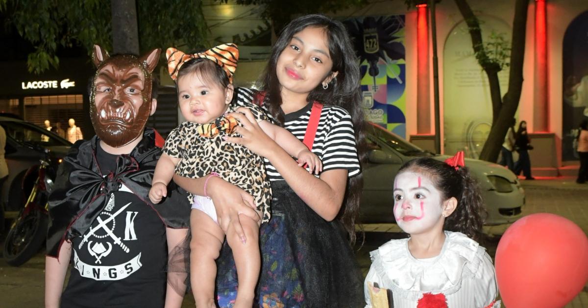 HALLOWEEN EN EL CENTRO DE LA CIUDAD