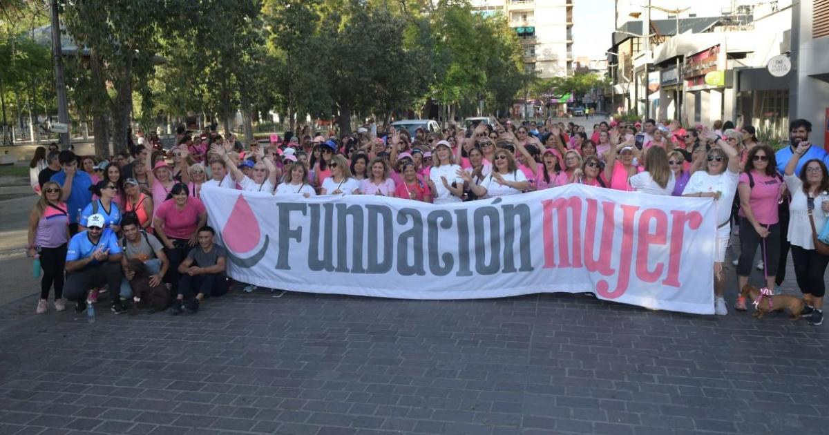 La Fundacioacuten Mujer saludoacute al diario El Liberal por su 127deg aniversario
