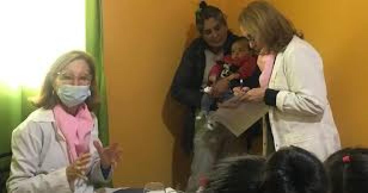 La Fundacioacuten Mujer controloacute a  un centenar de pacientes