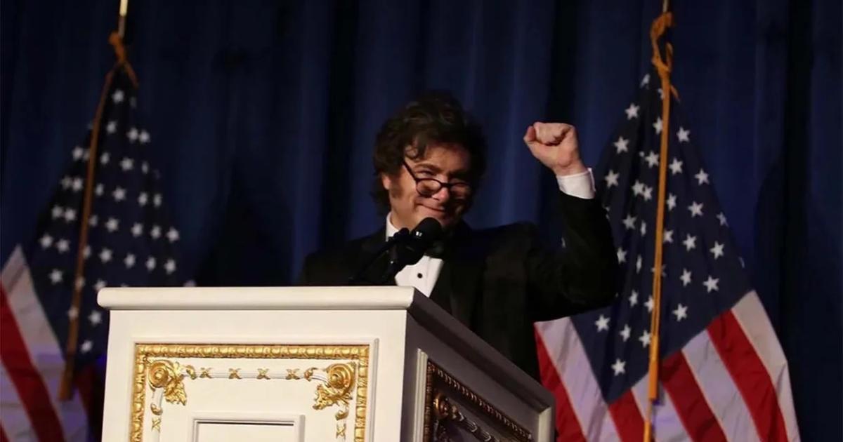 Milei inicia su viaje nuacutemero 14 a Estados Unidos y suma una escala en Bolivia