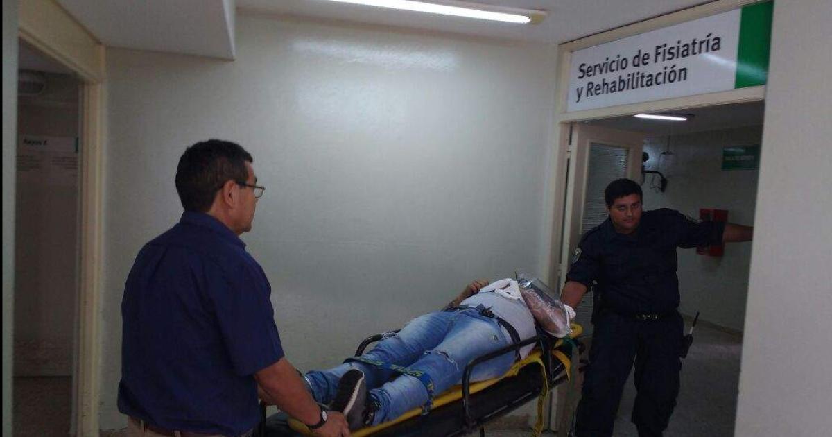 Violenta pelea callejera por viejas diferencias- un herido y dos proacutefugos