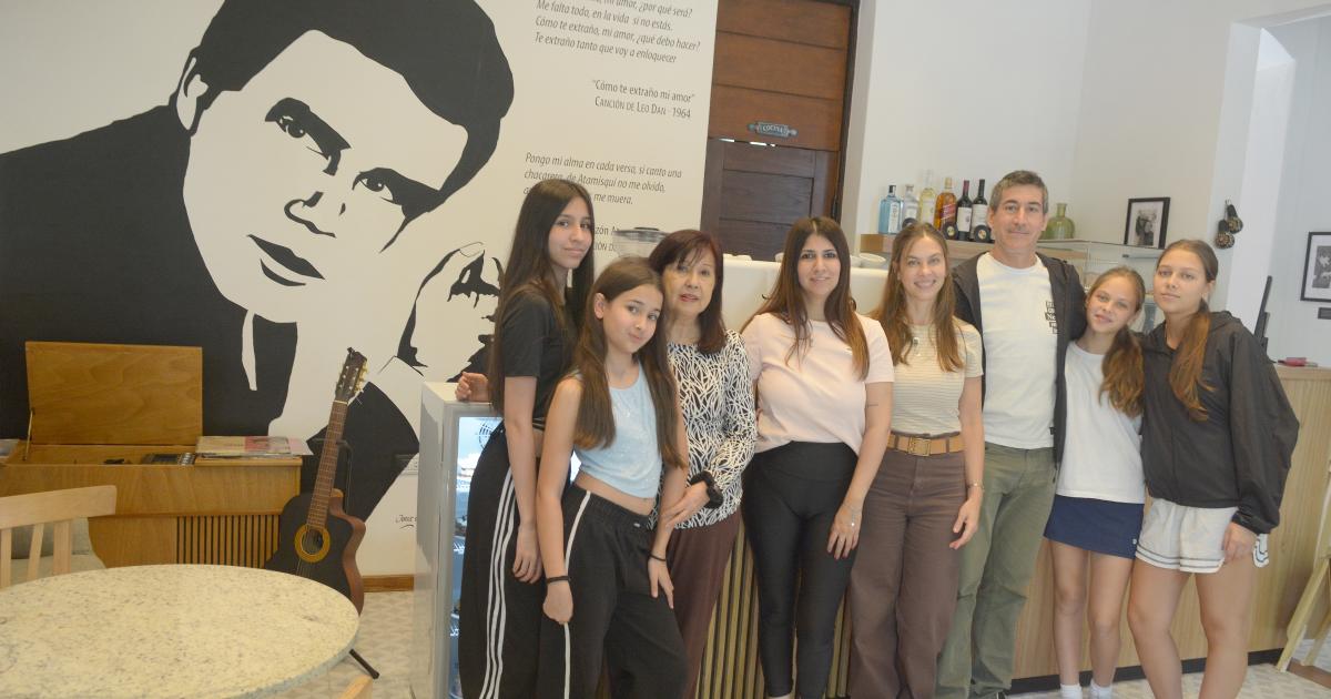 Amanda Teacutevez hermana de Leo Dan- Que no se olviden como Leo deciacutea de su muacutesica que no lo olviden