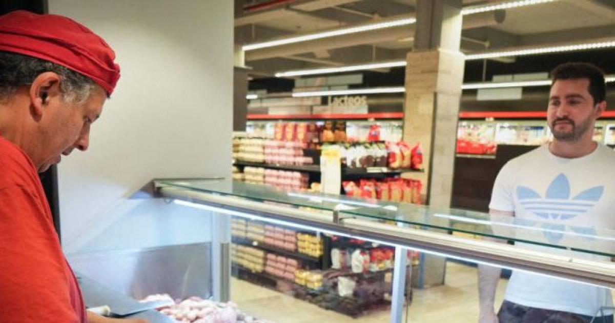 Indican que el precio de la carnevacuna aumentoacute debido a la escasa oferta de hacienda