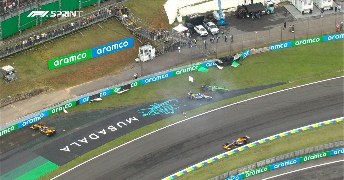 Franco Colapinto chocoacute y quedoacute afuera de la Sprint del GP de Brasil