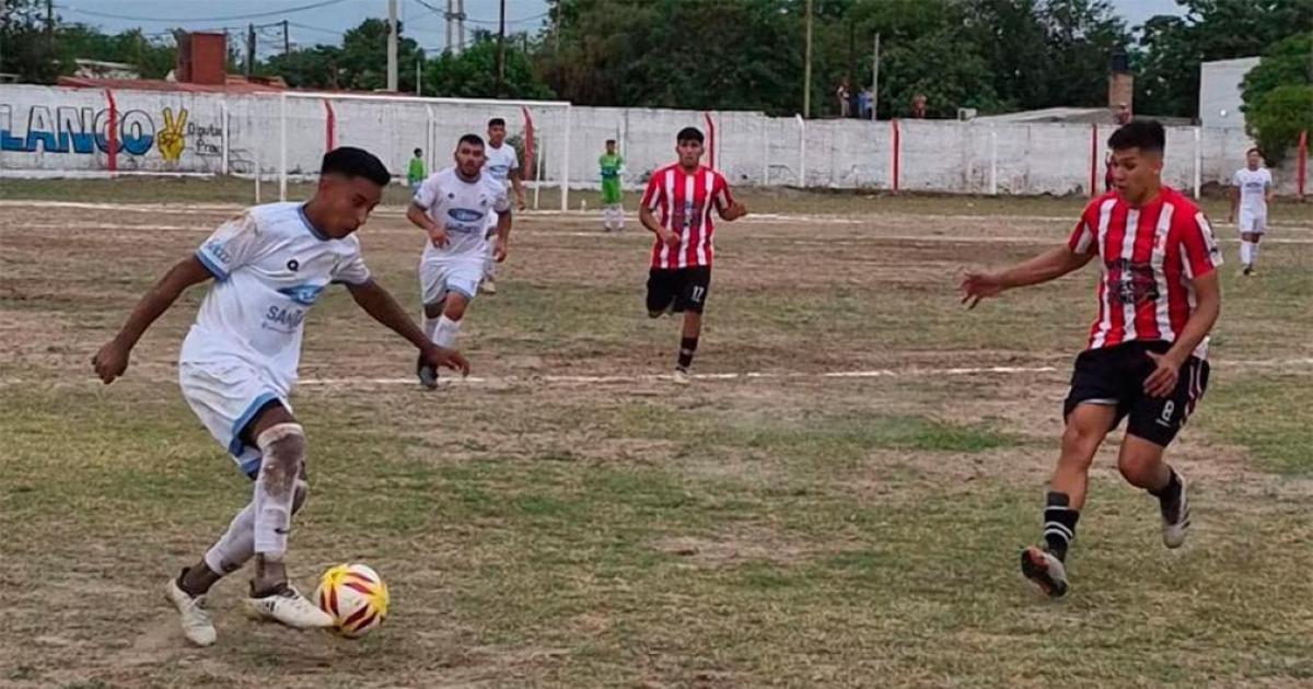 Central Argentino se hizo fuerte en El Cruce y le ganoacute a Agua y Energiacutea el duelo de bandentildeos