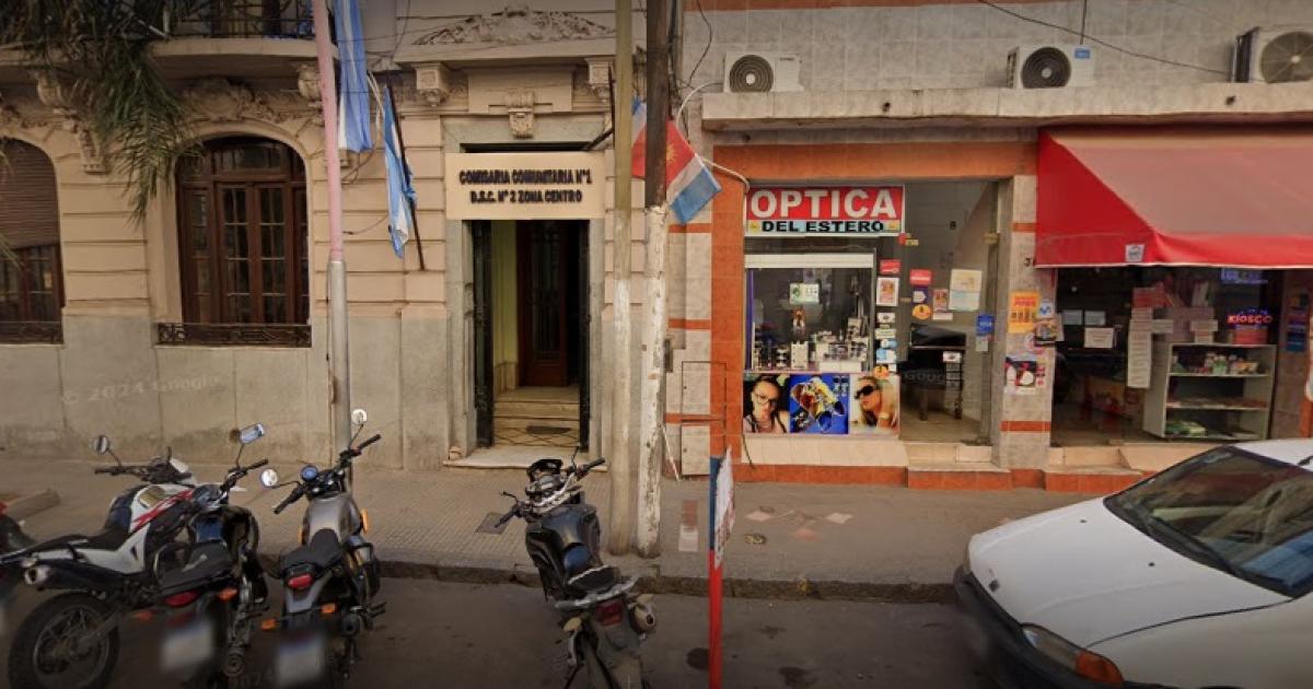 Vendedor ambulante fue brutalmente agredido por otros dos que ademaacutes le robaron medias