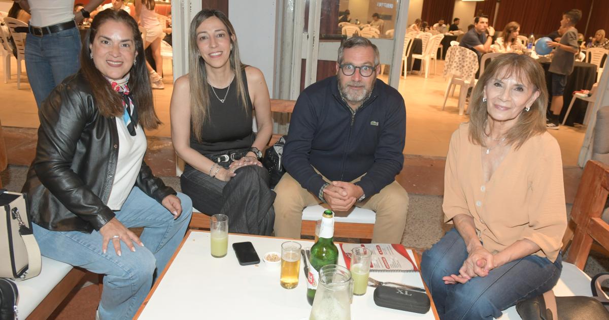 SANTIAGO LAWN TENNIS DE FESTEJO