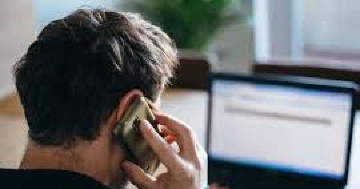 B JURAMENTO La damnificada hizo la denuncia en Delitos Económicos