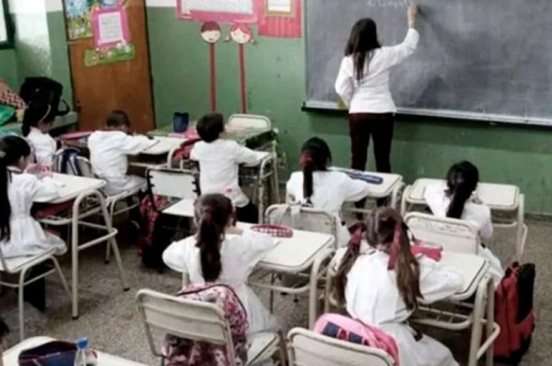 En el proacuteximo antildeo lectivo habraacute al menos 190 diacuteas de clases seguacuten acuerdo con provincias
