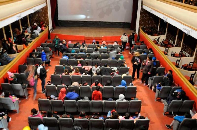 La cartelera del Cine Renzi se renueva con el estreno de El sobreviviente