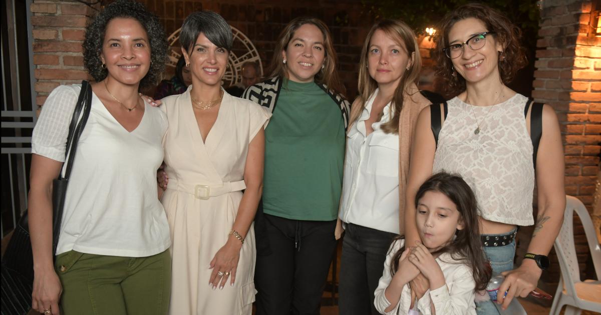 HOMENAJE A LA HISTORIADORA ROSSI