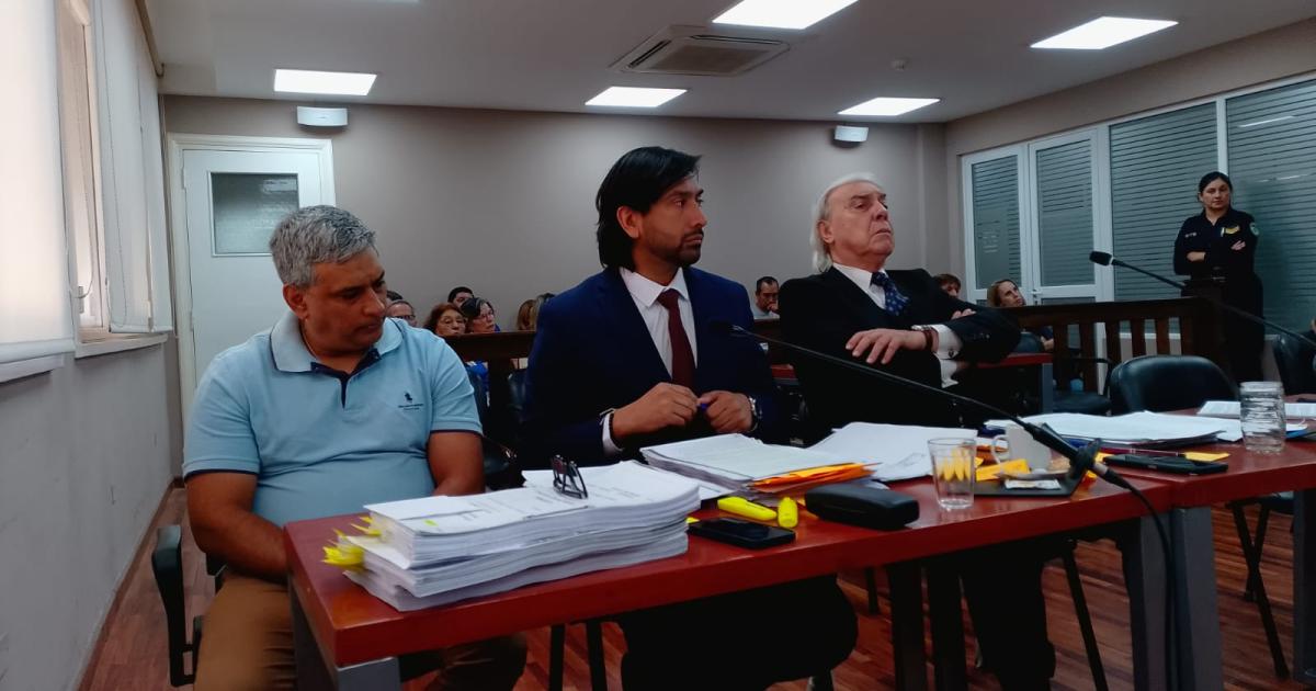 PRIMERA AUDIENCIA- Al igual que en 2023 la Fiscalía-querella acusaron a Albornoz por homicidio simple El tribunal hizo lugar al planteo con oposición de la defensa El debate se reanudar este viernes