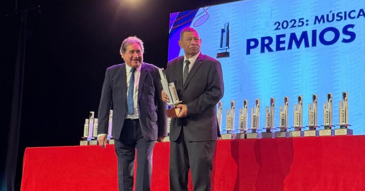 Los Manseros Santiaguentildeos fueron distinguidos con el Premio Konex de Platino