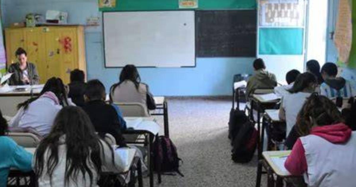 Santiago estuvo entre las provincias que maacutes invirtioacute en el rubro Educacioacuten