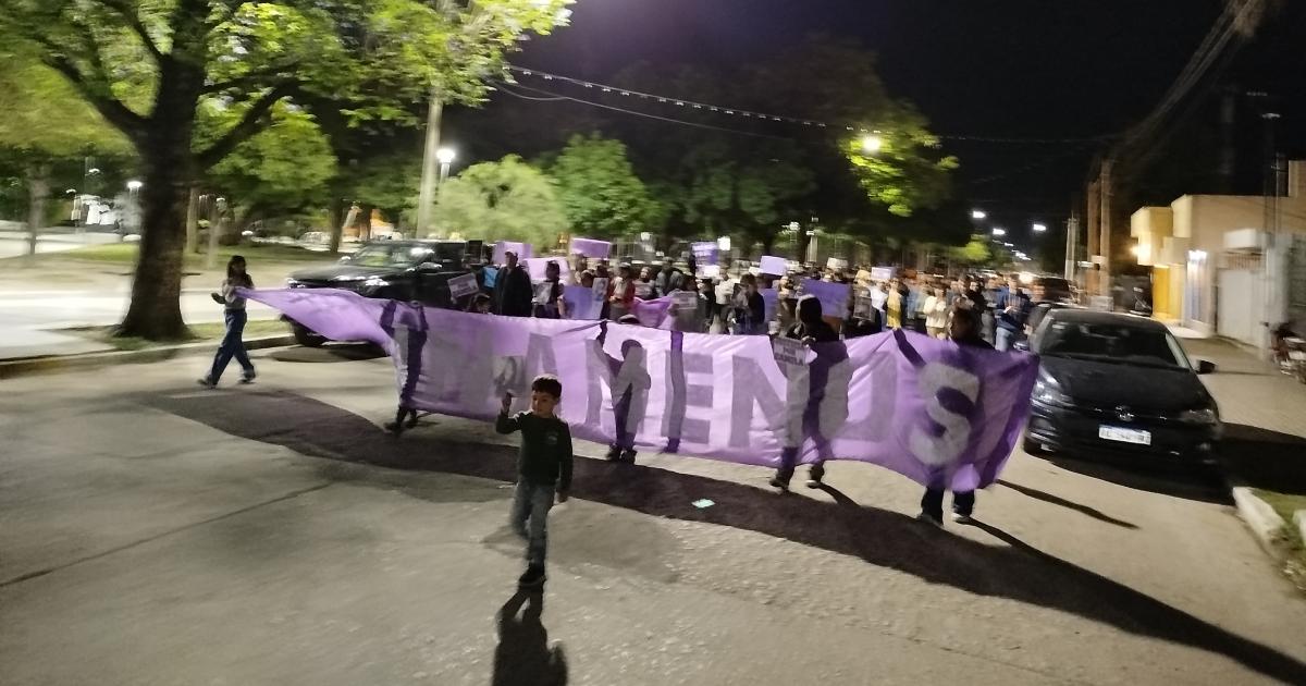RECLAMO Los vecinos exteriorizaron un nico pedido- Justicia y para que no haya otra jovencita muerta