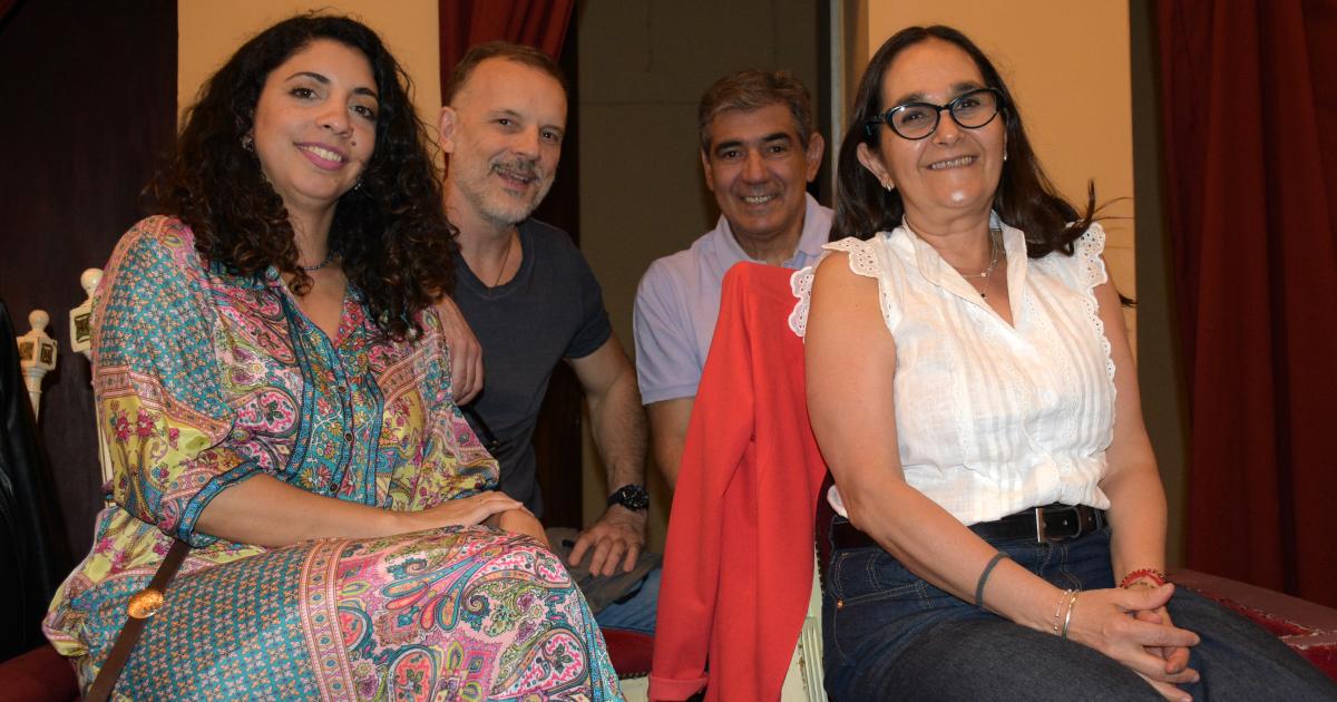 MASTER STROKE HIZO VIBRAR EL 25 DE MAYO