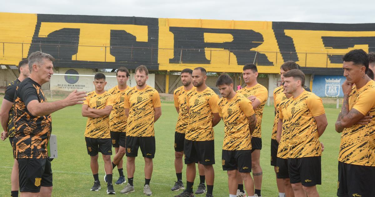 Aire de recambio- Mitre suma refuerzos y 8 bajas  