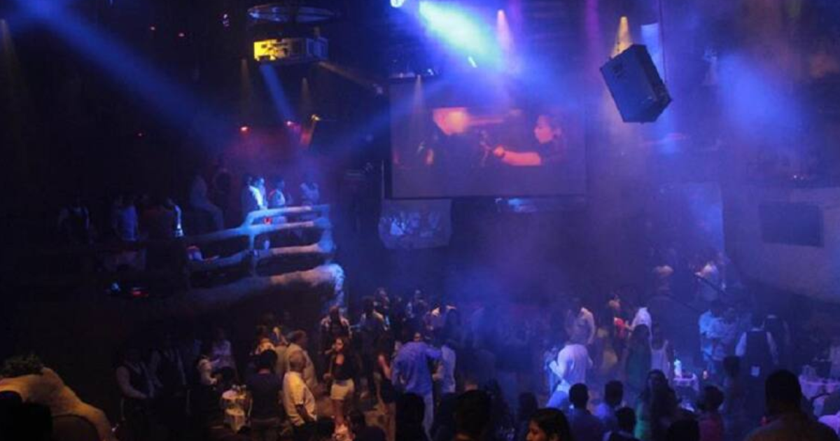 Una mujer de 24 años denunció que su expareja le propinó un cabezazo en la nariz porque ella se negó a retomar la relación (Imagen ilustrativa)