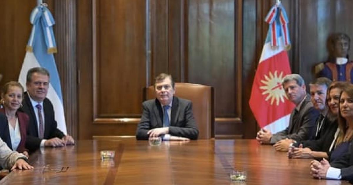 El Gobernador Zamora recibioacute la visita de funcionarios nacionales