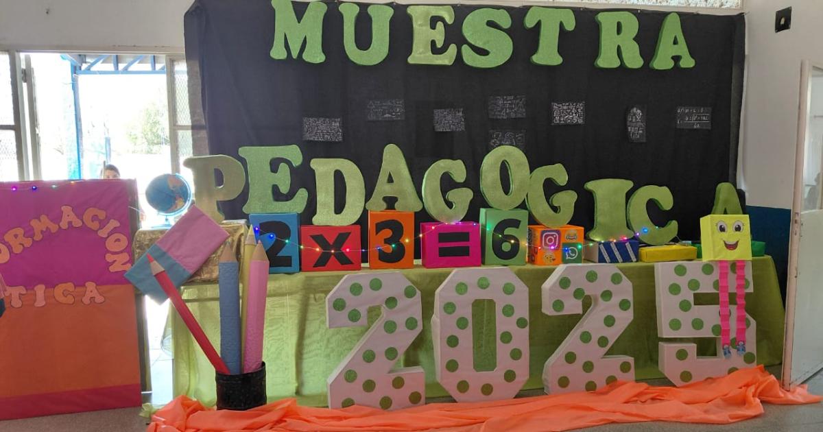 Exitosa muestra pedagoacutegica en el Colegio Secundario San Ramoacuten y Agrupamiento La Falda