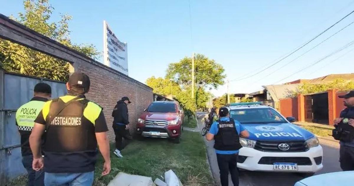 Allanan diez domicilios de jefes policiales por una denuncia de coimas - Foto- Contexto Tucumn