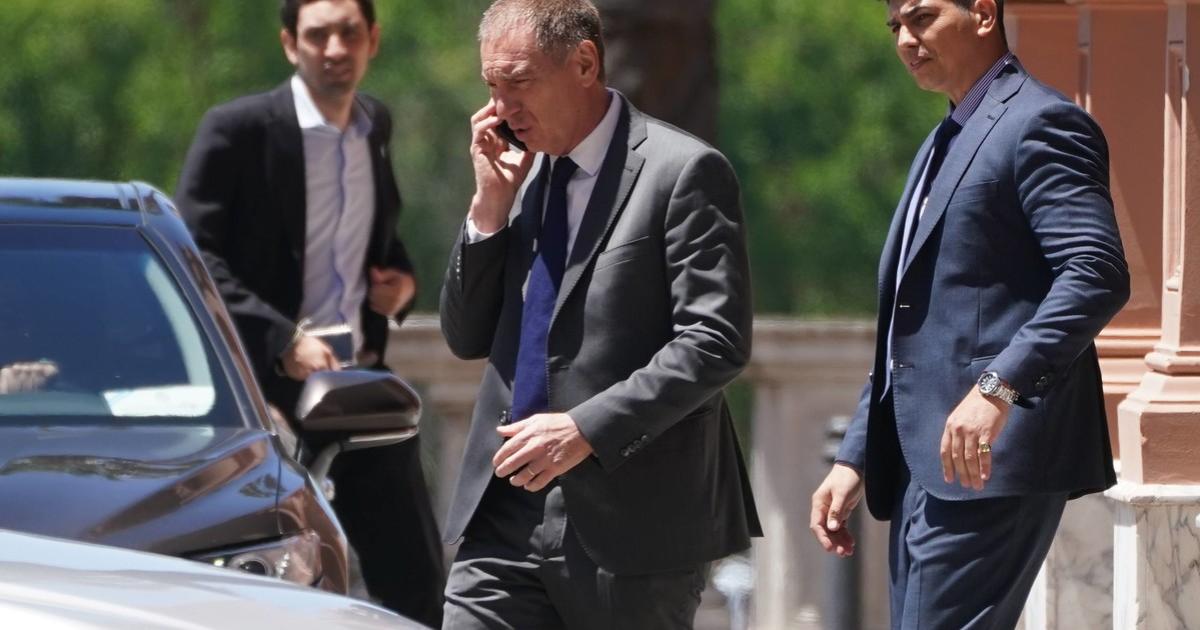 Santilli llegaraacute a Santiago el viernes- reunioacuten con Zamora