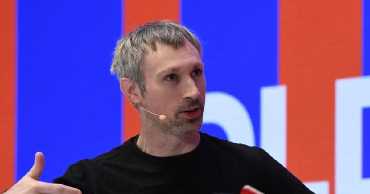 Gavin Wood llega a Santiago - el referente mundial de la Web3 llega al Fórum