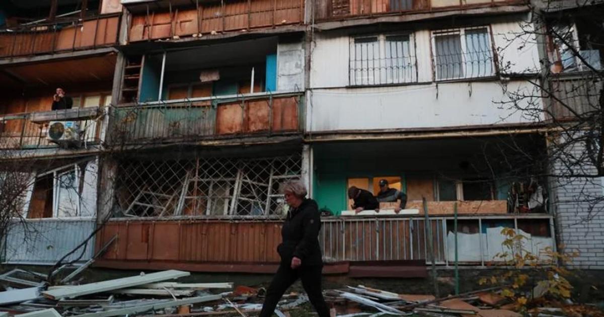 Un nuevo ataque aeacutereo ruso a Ucrania dejoacute unos 25 muertos