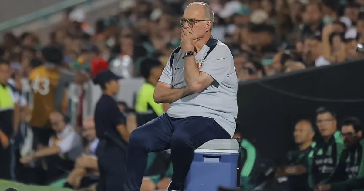 Bielsa en la cuerda floja podriacutea anunciar su salida