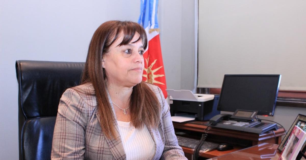 La Dra Ana Rosa Rodriacuteguez expuso sobre IA y emociones en un congreso internacional en Panamaacute