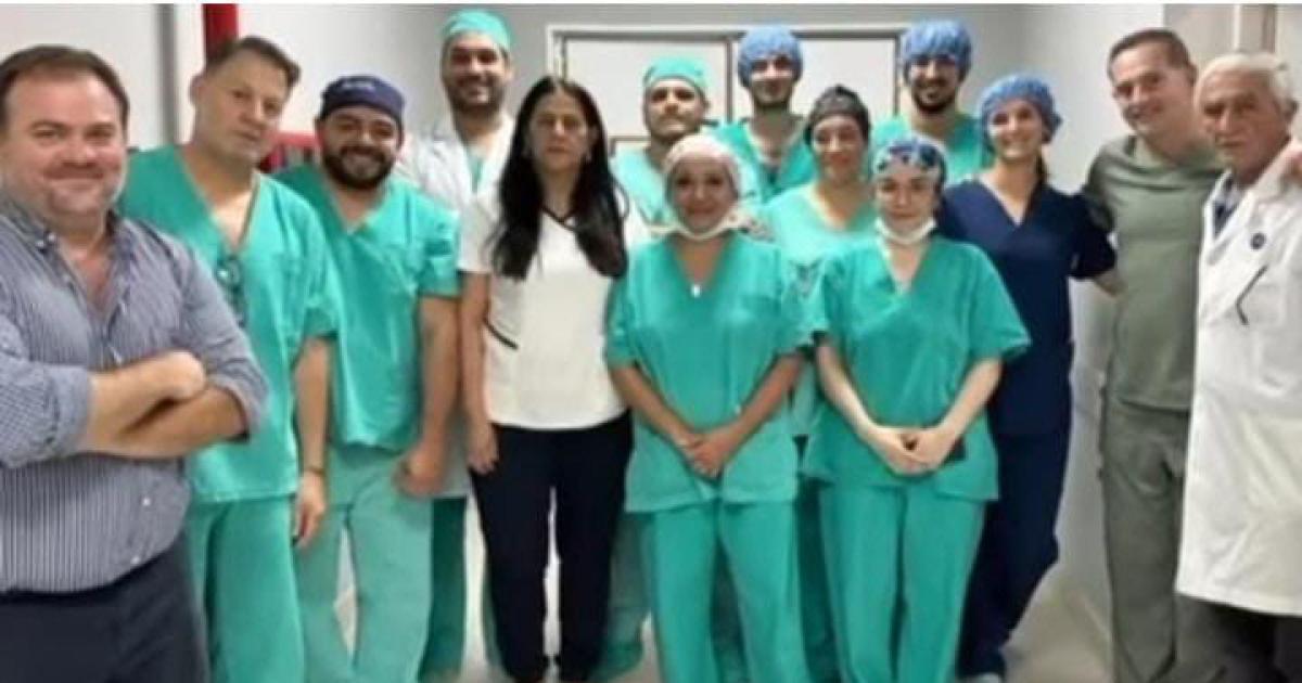 Estudiantes de Medicina cierran su formacioacuten en hospitales