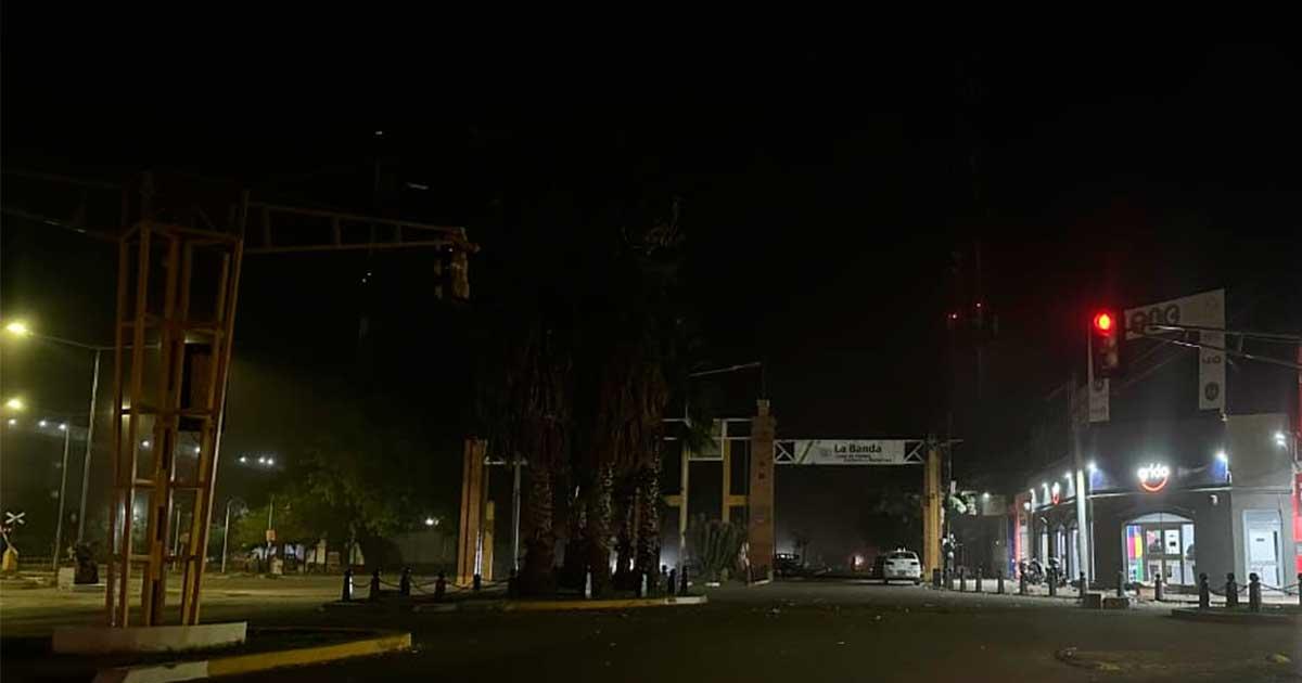 El viento generó complicaciones en el trnsito tanto en La Banda como en Capital