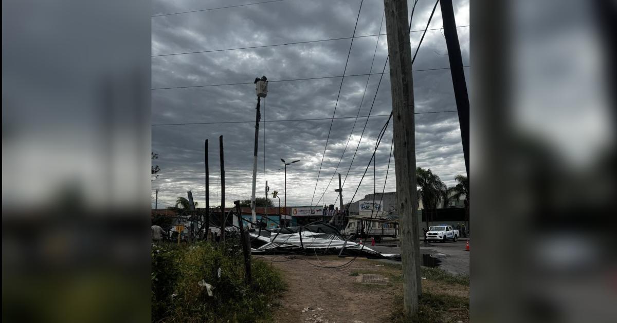 Trasnoa trabajando en Av Solís y Av Aguirre