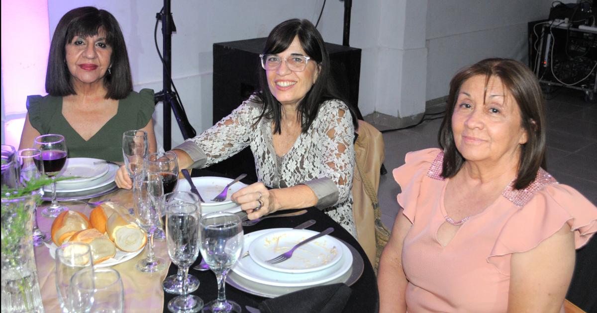 ESC NORMAL- BODAS DE ORO DEEGRESADOS