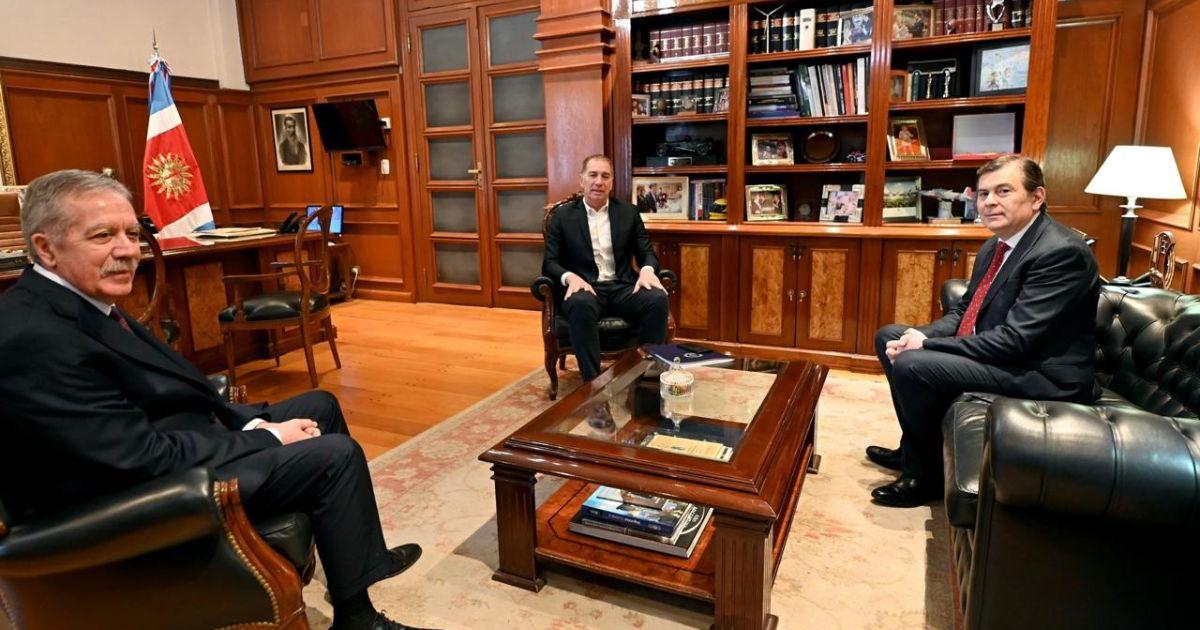 Santilli junto al gobernador Zamora y al jefe de Gabinete Elías Surez