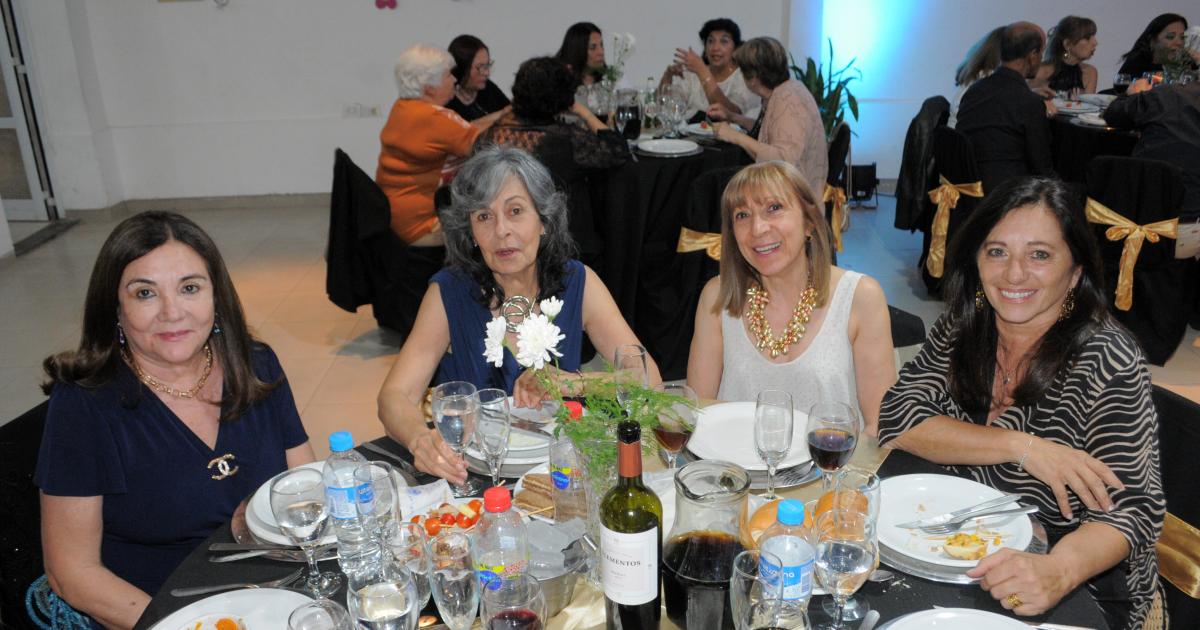 ESC NORMAL- BODAS DE ORO DEEGRESADOS