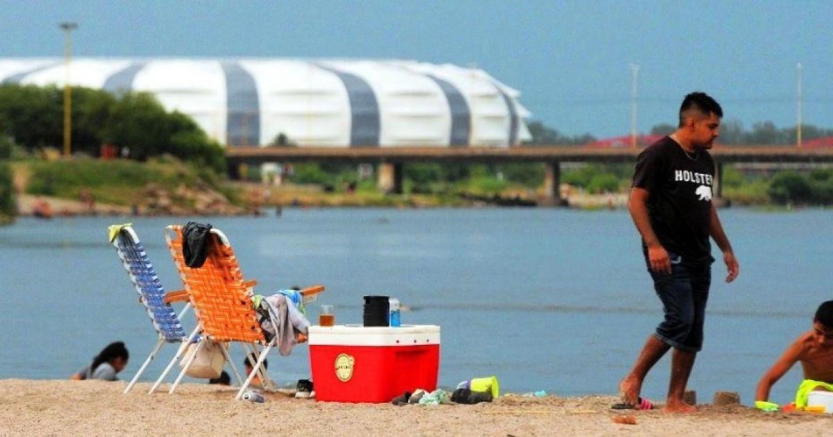Tras el temporal de lluvia y viento llega el calor a Santiago con temperaturas superiores a 40 grados