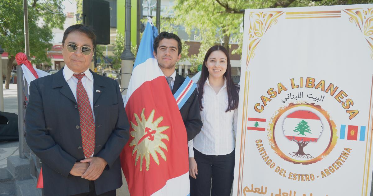 RECORDARON LOS 82 ANtildeOS DE LA INDEPENDENCIA DEL LIacuteBANO