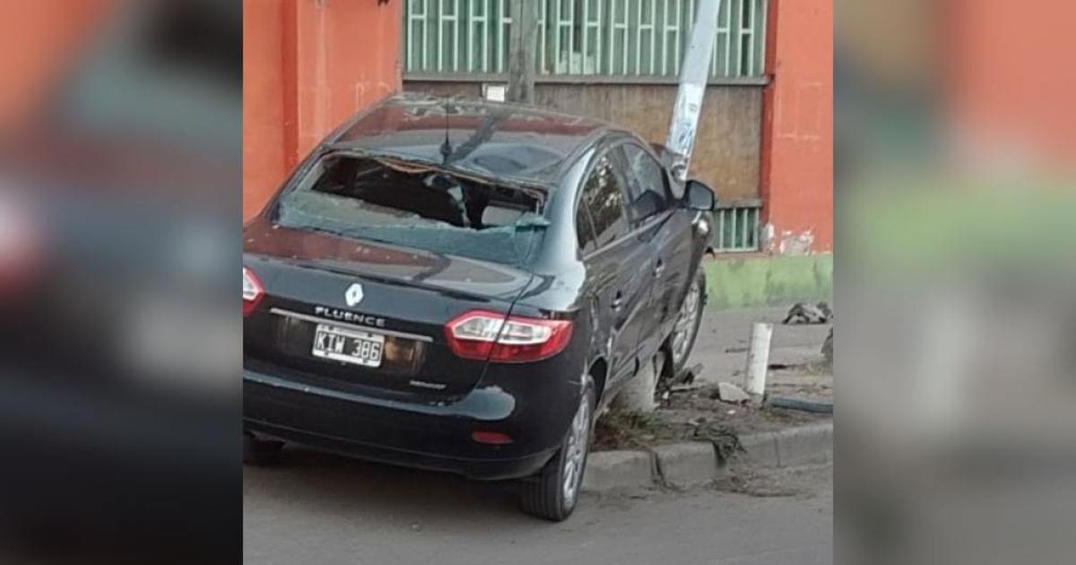 Abogado en auto chocoacute con dos colombianos- uno de ellos estaacute grave