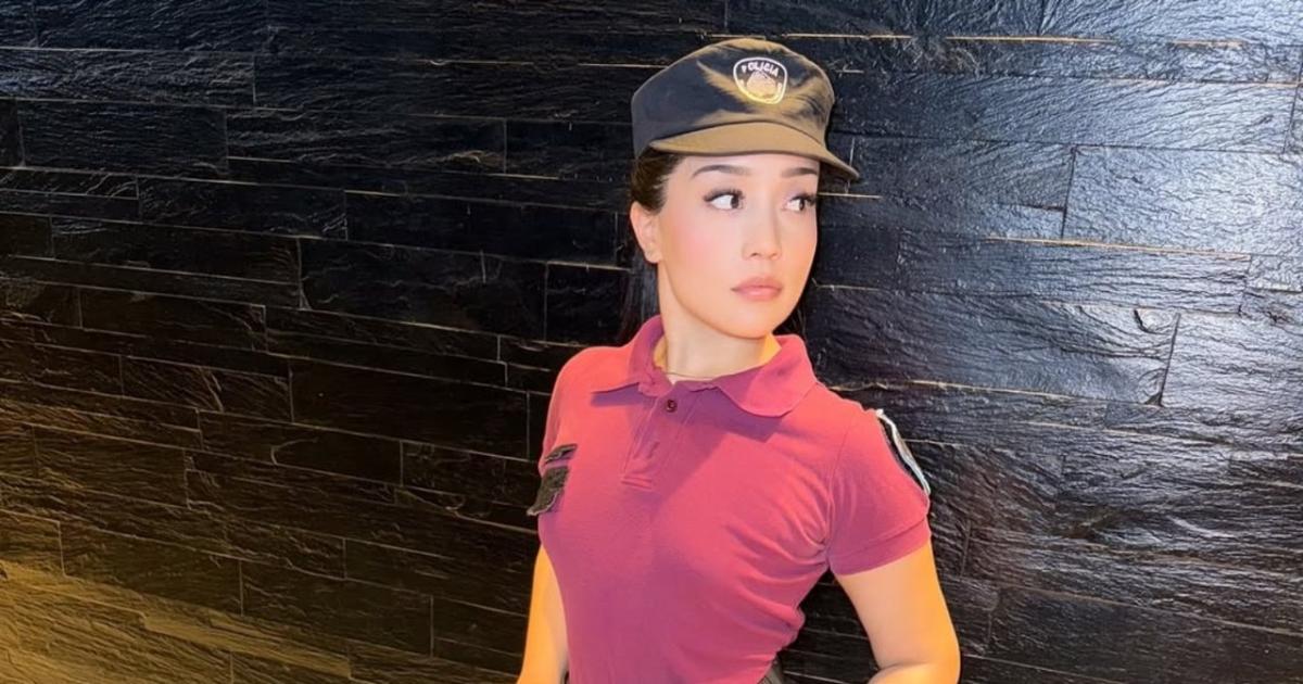 La policiacutea tiktoker rompioacute el silencio- Empeceacute a vender contenido