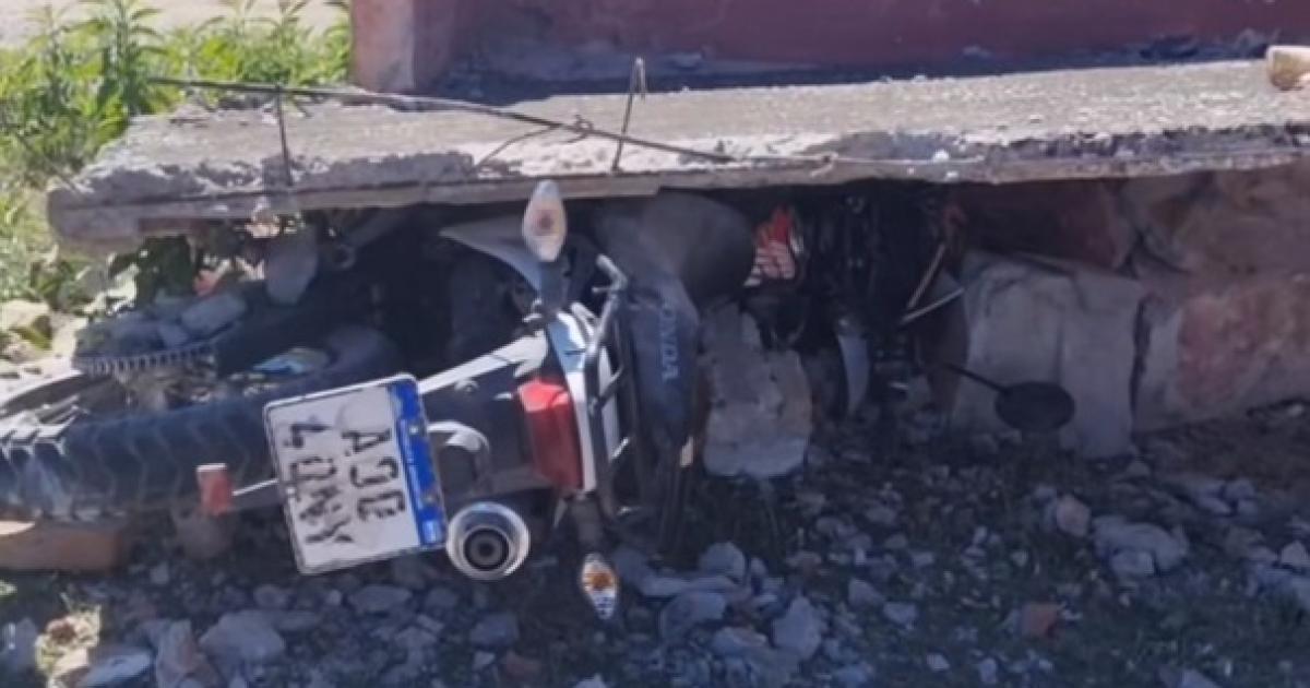 Alcoholizado se estrelloacute contra una garita de colectivo y murioacute aplastado por los escombros